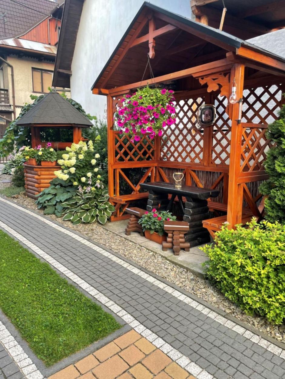 Pokoje Goscinne Wiktoria 什恰夫尼察 外观 照片